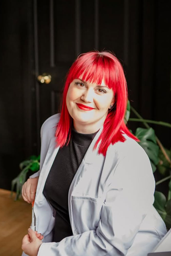 Julie Nesbitt, Cosmetic Nurse Injector